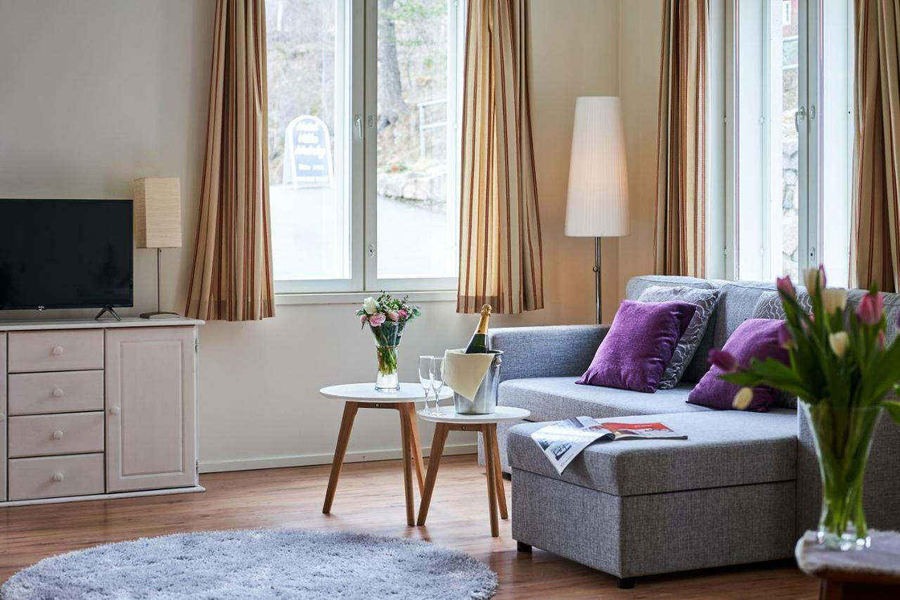 Apartment In *